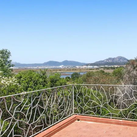 Hébergement de vacances La Casa Dei Nonni By Interhome Olbia